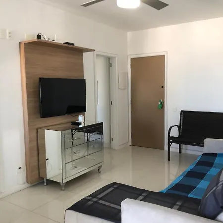Lindo Apartamento Para Reveillon Copacabana Com Vista Mar E Fogos-3